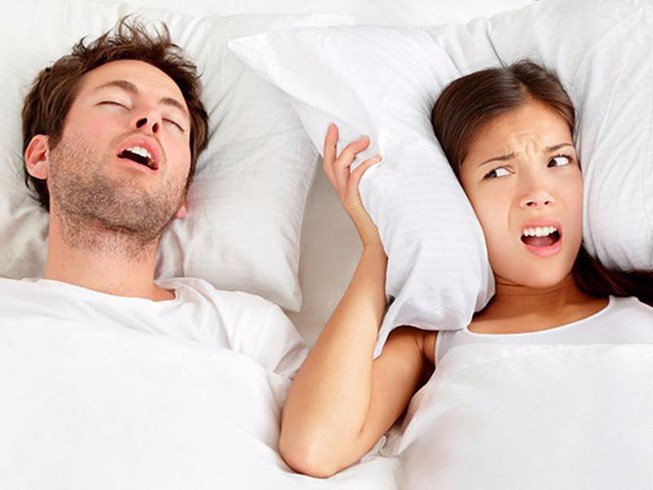 dụng cụ chống ngủ ngáy