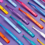 Bộ sưu tập bàn chải đầu nhỏ curaprox cs 1006 single