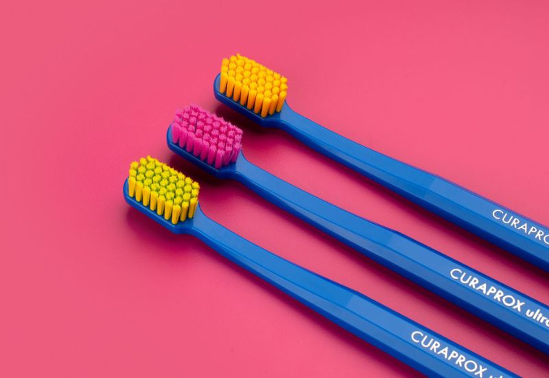 Bàn chải Curaprox CS 5460 Ultra Soft