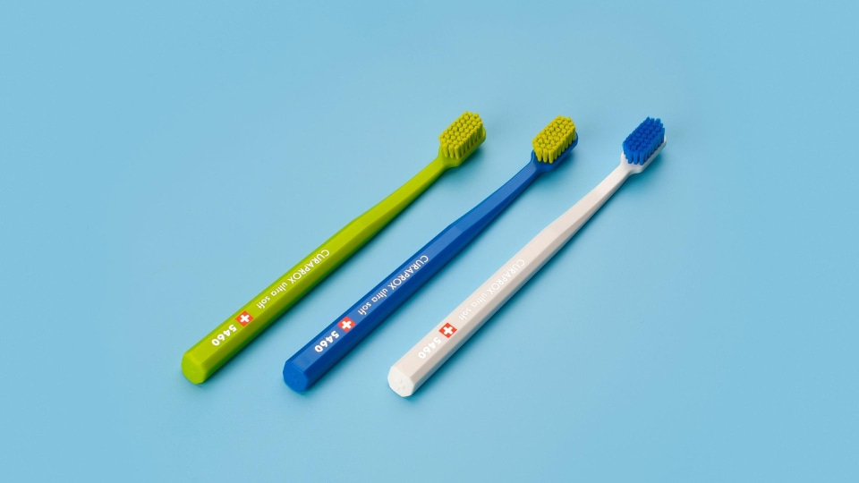 Bộ 3 bàn chải Curaprox CS 5460 Ultra Soft