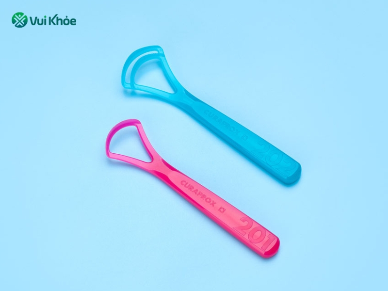Nên sử dụng cây cạo lưỡi chất lượng để đảm bảo sức khỏe răng miệng