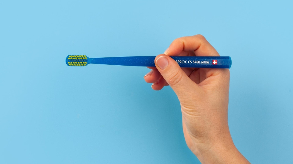 Hướng dẫn sử dụng Curaprox CS 5460 Ortho Ultra Soft