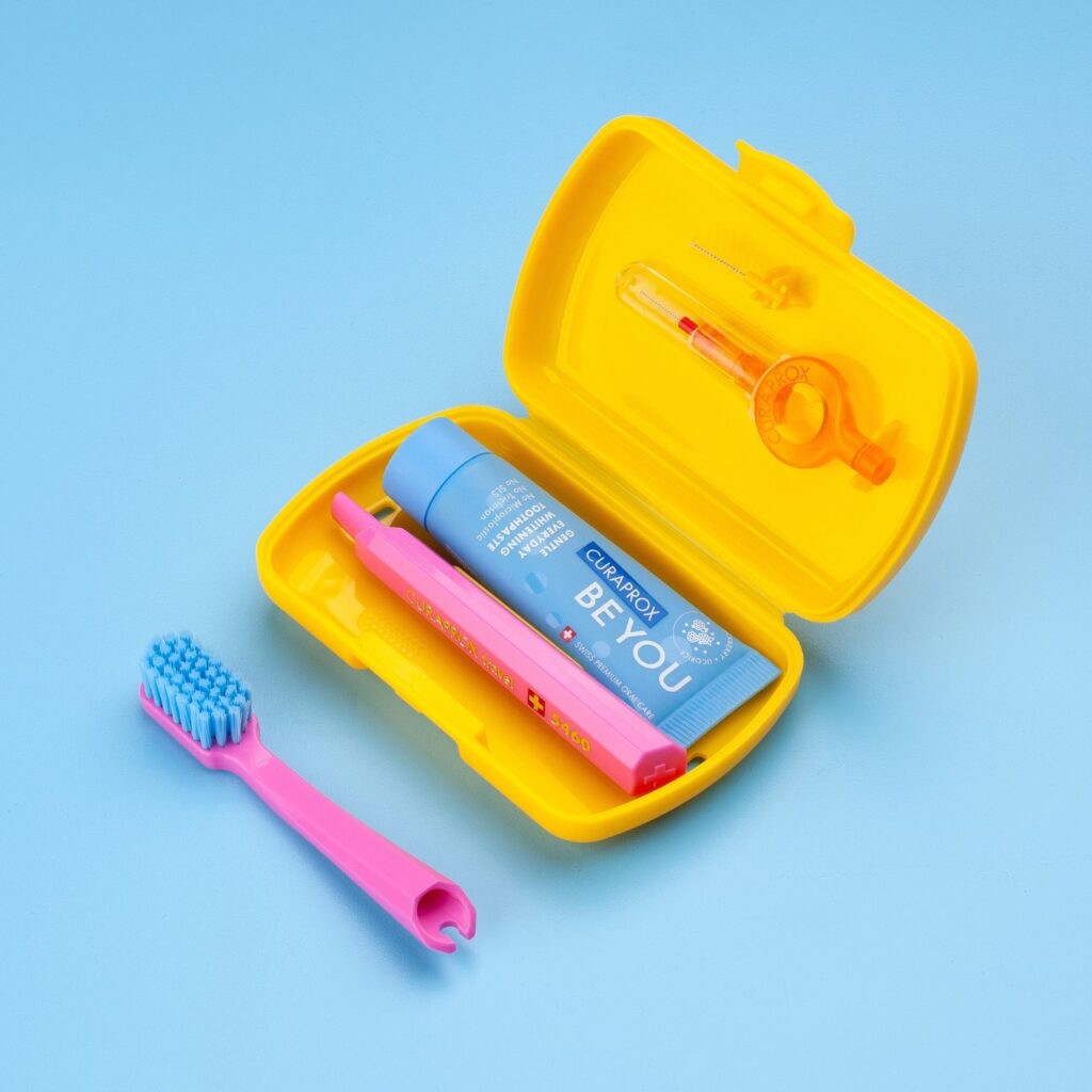 Curaprox Travel Set – Bộ chăm sóc răng miệng du lịch