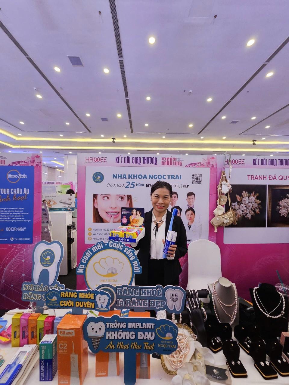 (Sự kiện) Vui Khỏe x Hawee kết nối giao thương – Buôn có bạn, Bán có phường