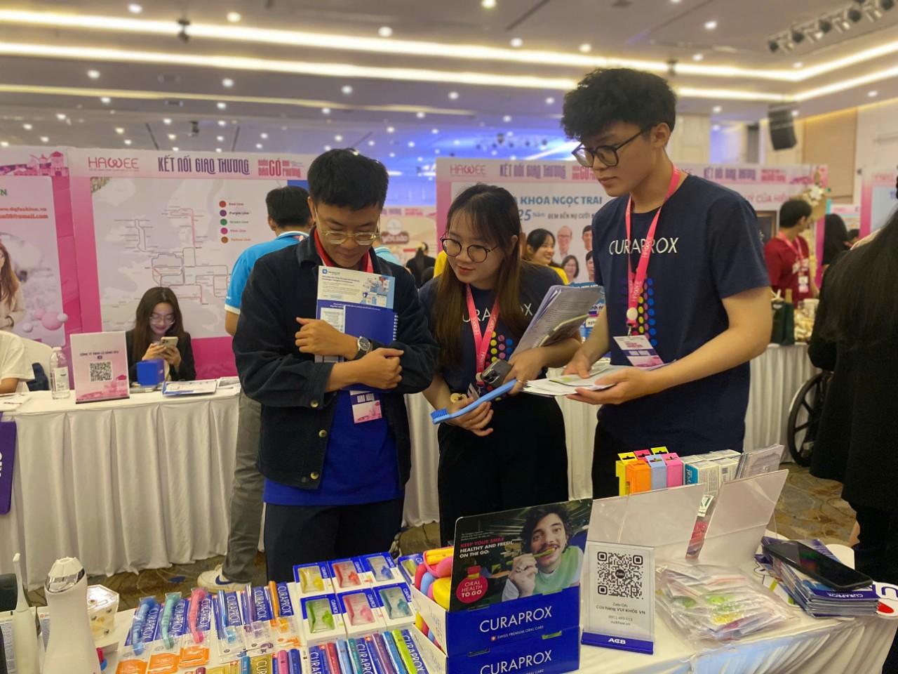 (Sự kiện) Vui Khỏe x Hawee kết nối giao thương – Buôn có bạn, Bán có phường