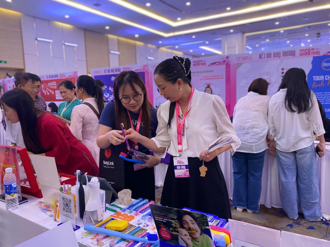 (Sự kiện) Vui Khỏe x Hawee kết nối giao thương – Buôn có bạn, Bán có phường