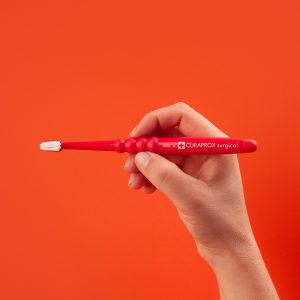 Bàn chải Curaprox CS Surgical